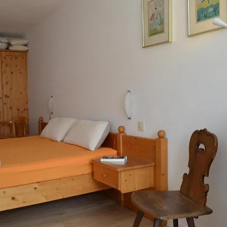 Apartment Mit Suedbalkon Und Aussicht