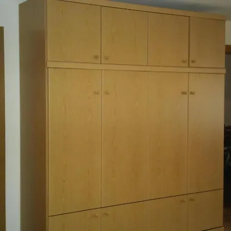 Mit Suedbalkon Und Aussicht Apartment
