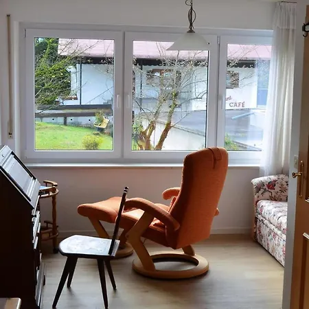 Apartment Mit Suedbalkon Und Aussicht *